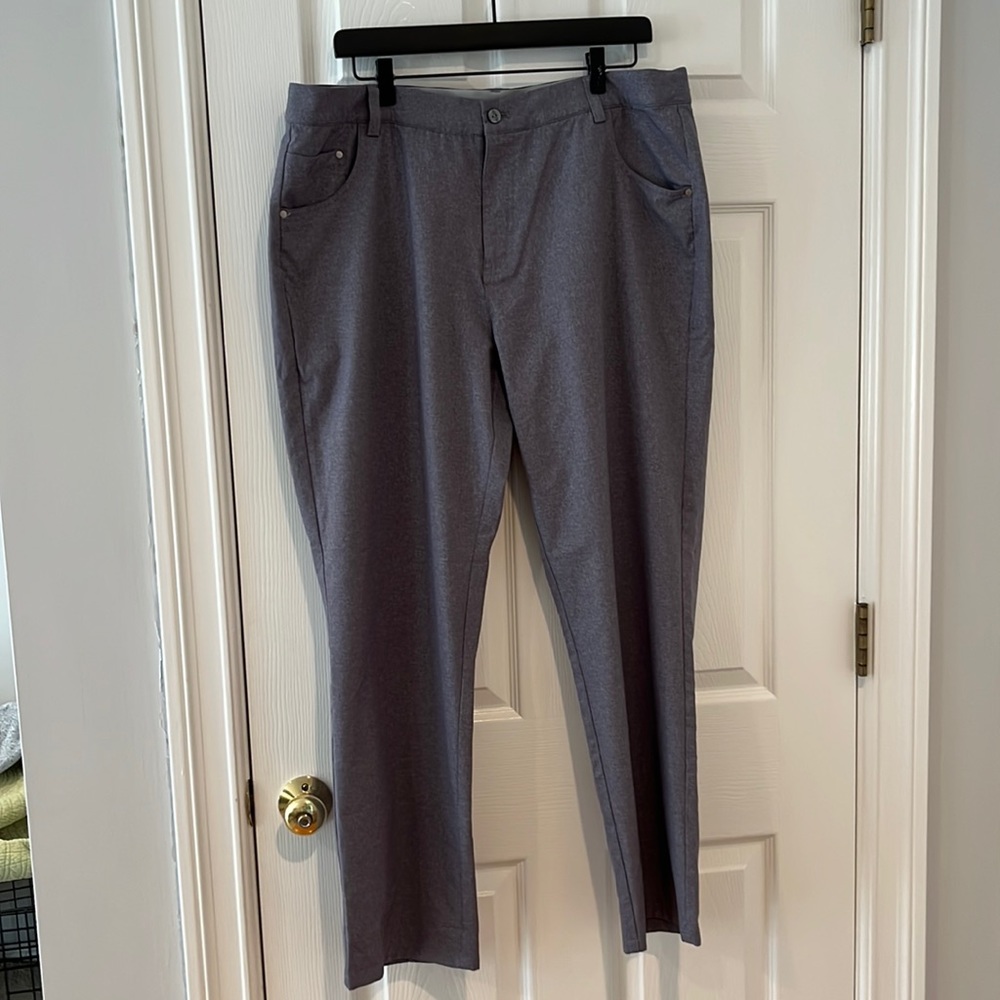 Puma golf pants size 38/30 EUC